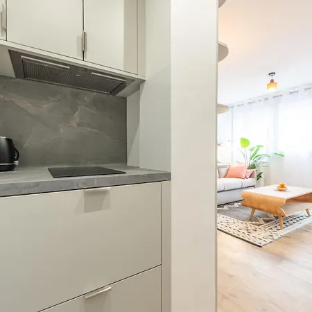 Pershing - Confortable A Deux Pas Du Apartment